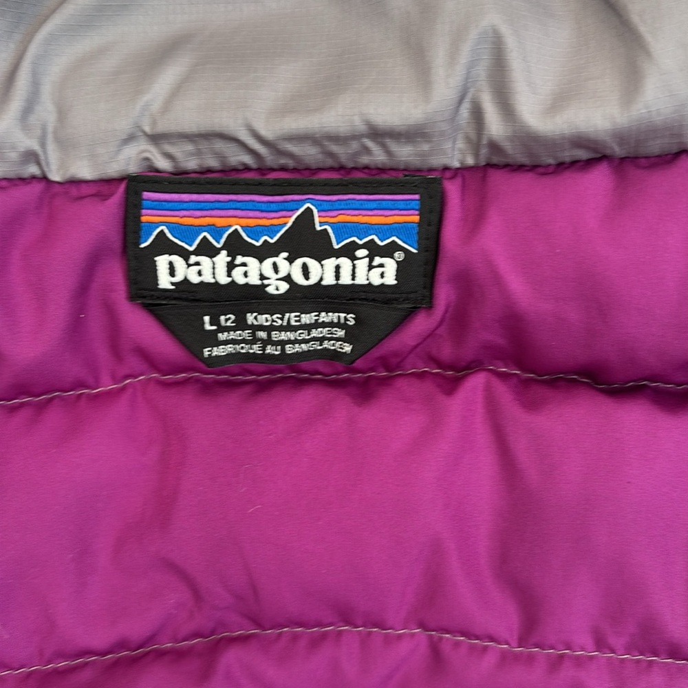 Girl's Patagonia Down Sweater in Smokey Violet, Size L(12) - Picture 3 of 12